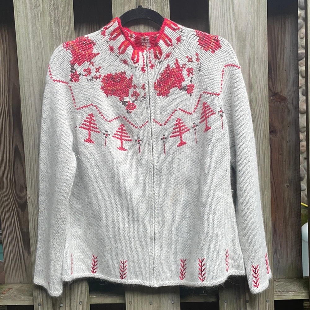 Villager Sport Sweater, : Liz Claiborne Size Large